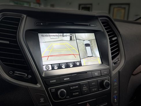 Used 2018 Hyundai Santa Fe AWD w/ SE Ultimate Tech Package 03 image 25