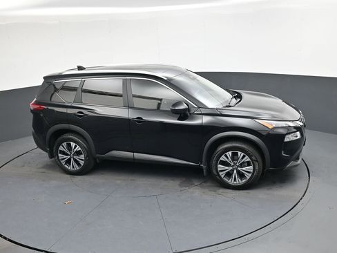 Used 2023 Nissan Rogue SV w/ SV Premium B Package image 25