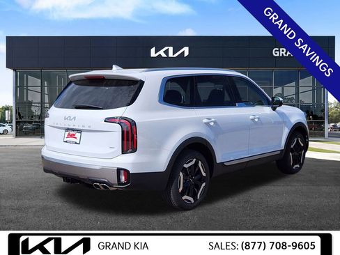 New 2025 Kia Telluride EX w/ EX Captain's Chair Package image 5