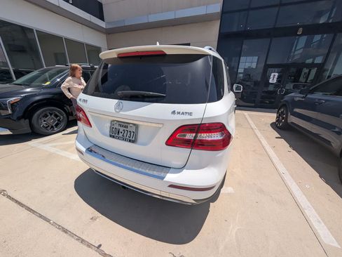 Used 2015 Mercedes-Benz ML 350 4MATIC image 8