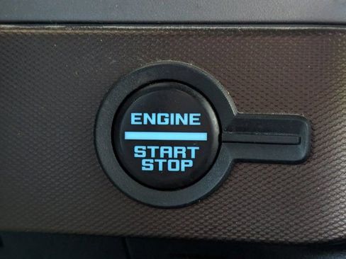 Certified 2021 Ford Bronco Outer Banks w/ Sasquatch Package image 29