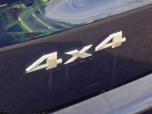 Used 2019 Jeep Compass Limited w/ Safety & Security Group image 17