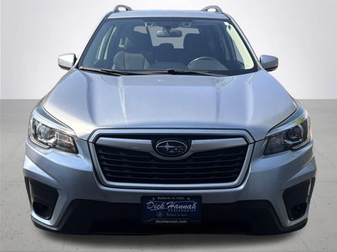 Used 2019 Subaru Forester Premium image 3