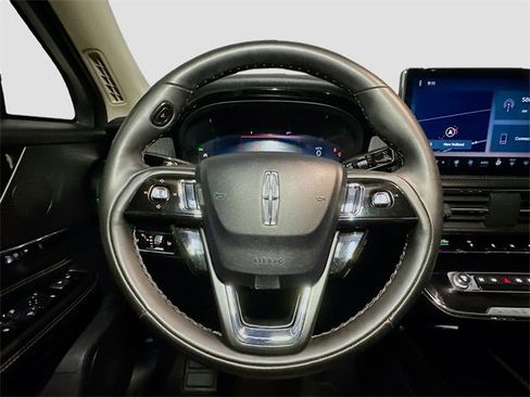 Used 2023 Lincoln Corsair AWD w/ Equipment Group 101A image 10