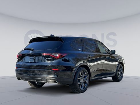 Used 2023 Acura MDX A-Spec image 5