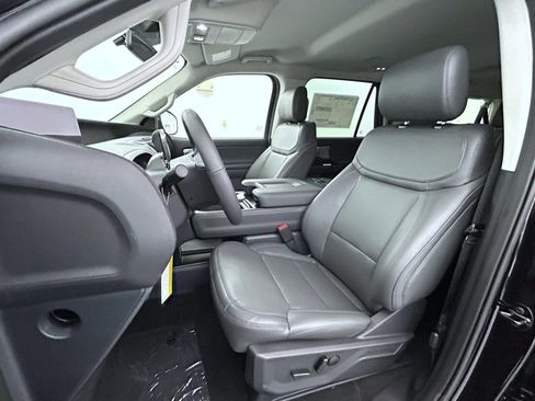 New 2027 Ford Expedition Max Active AWD/4WD image 10