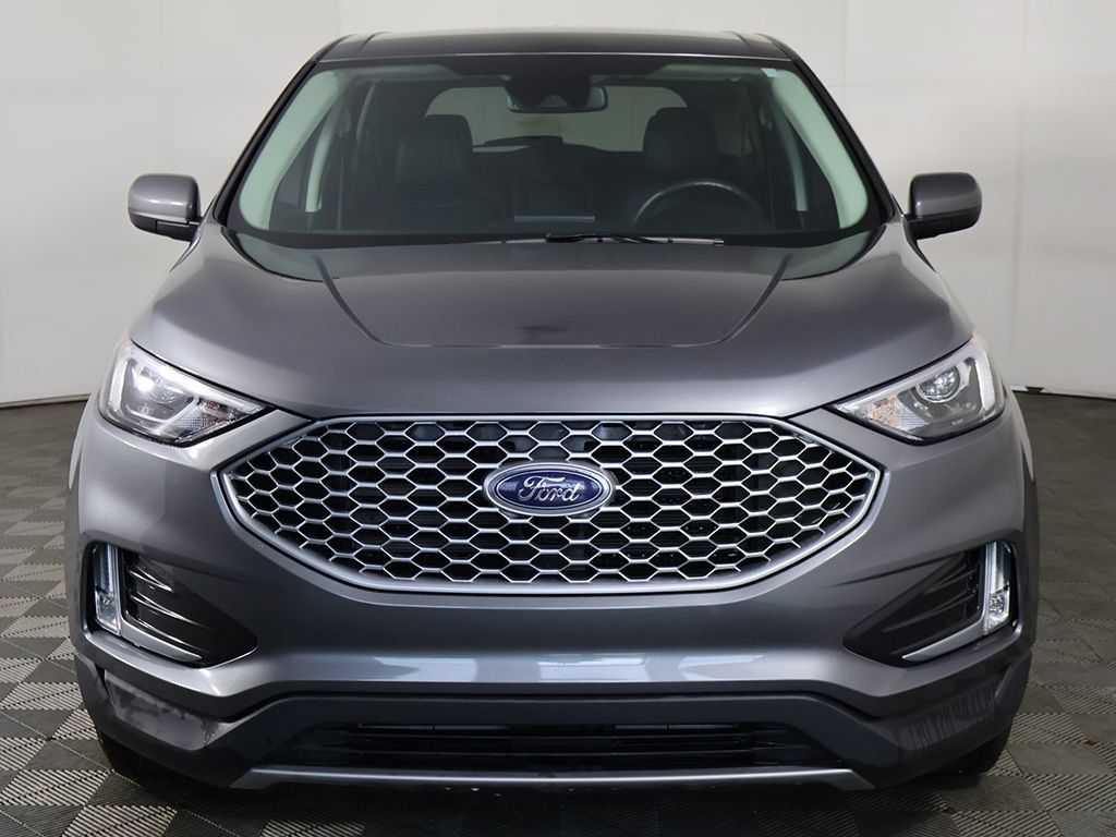 Used 2024 Ford Edge SEL w/ Convenience Package AWD/4WD image 9