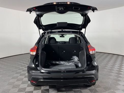 Used 2024 Nissan Kicks S image 44
