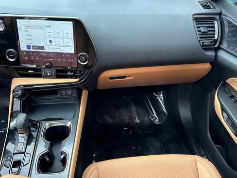 Used 2025 Lexus NX 350h AWD w/ Cold Area Package image 29