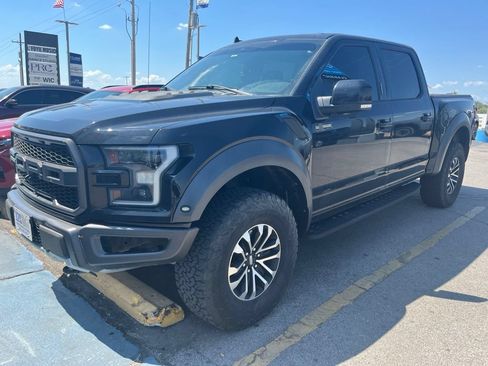 Used 2019 Ford F150 Raptor w/ Equipment Group 802A Luxury AWD/4WD image 2