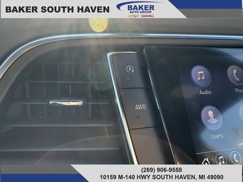 Used 2024 Buick Enclave Premium image 27
