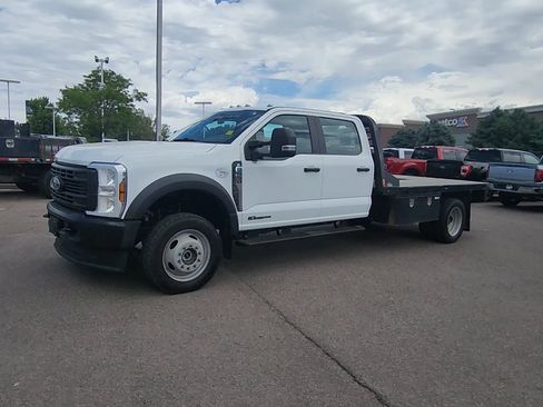 Used 2024 Ford F550 4x4 Crew Cab Super Duty image 3