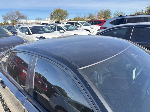 Used 2024 Honda Civic Sport image 4