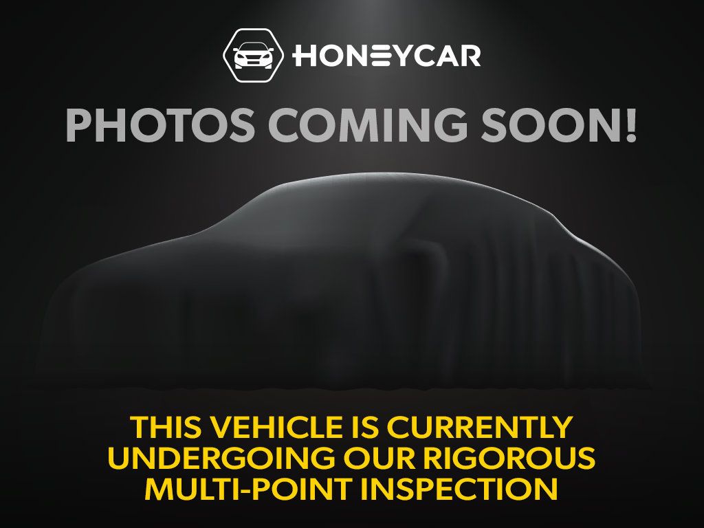 Used 2024 Chrysler Pacifica Touring-L FWD image 18