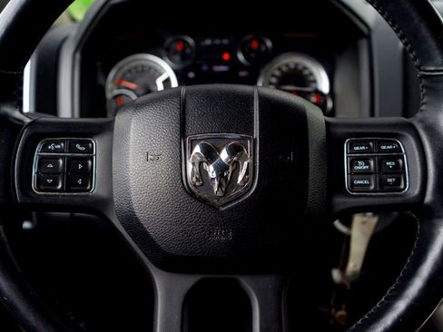 Used 2017 RAM 1500 Big Horn AWD/4WD image 12
