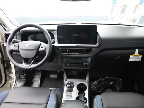 New 2025 Ford Bronco Sport Outer Banks image 28