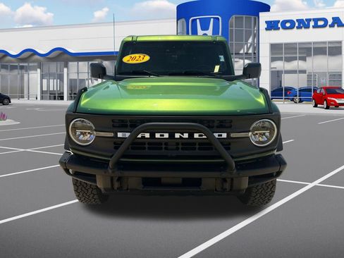 Used 2023 Ford Bronco Black Diamond image 2