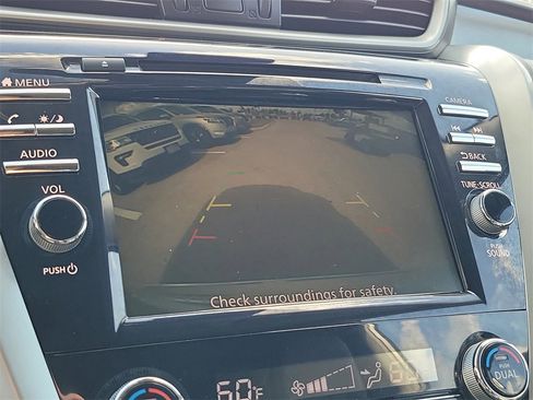 Certified 2022 Nissan Murano SV image 31