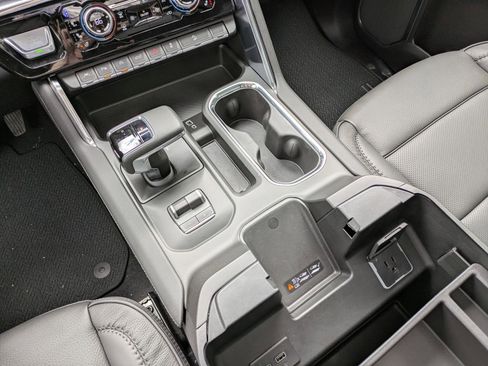 New 2026 GMC Sierra 1500 Denali AWD/4WD image 23