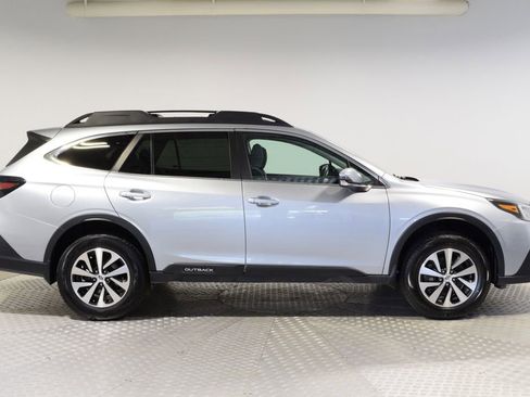 Used 2020 Subaru Outback Premium AWD/4WD image 9