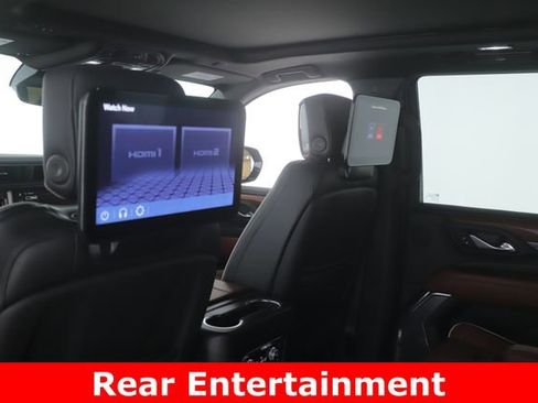 Used 2023 GMC Yukon Denali Ultimate AWD/4WD image 5