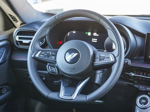 Used 2024 Dodge Hornet GT w/ GT Blacktop Package image 17