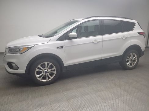 Used 2018 Ford Escape SEL FWD image 2