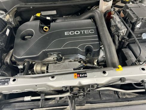 Used 2020 Chevrolet Equinox Premier image 24