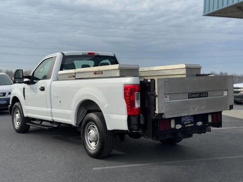 Used 2019 Ford F250 XL w/ Power Equipment Group image 5