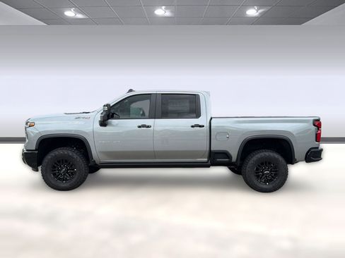 New 2026 Chevrolet Silverado 2500 ZR2 AWD/4WD image 2