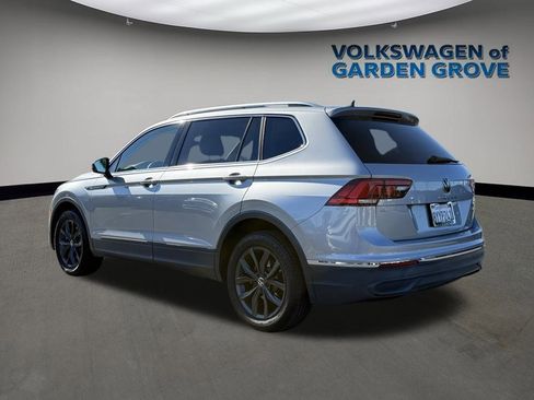 Used 2022 Volkswagen Tiguan SE image 5