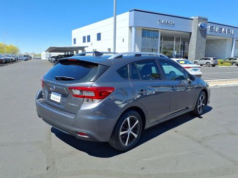 Used 2022 Subaru Impreza Premium image 12