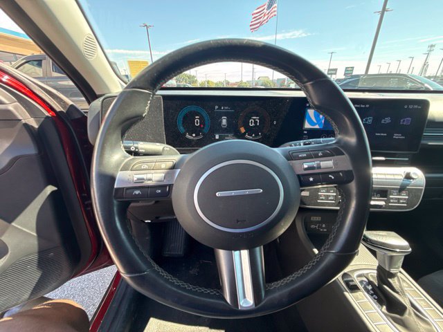 Used 2025 Hyundai Kona SEL AWD/4WD image 42