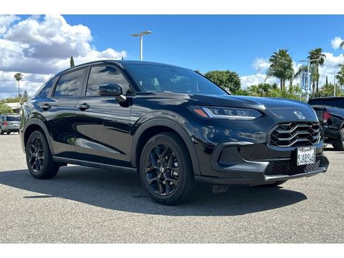 Used 2024 Honda HR-V Sport image 8