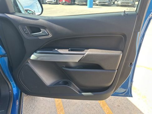 Used 2022 Chevrolet Colorado ZR2 AWD/4WD image 30