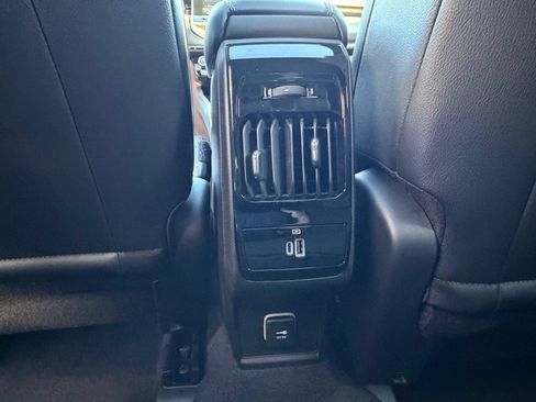 New 2026 Jeep Compass Latitude w/ Sun and Sound Group AWD/4WD image 25