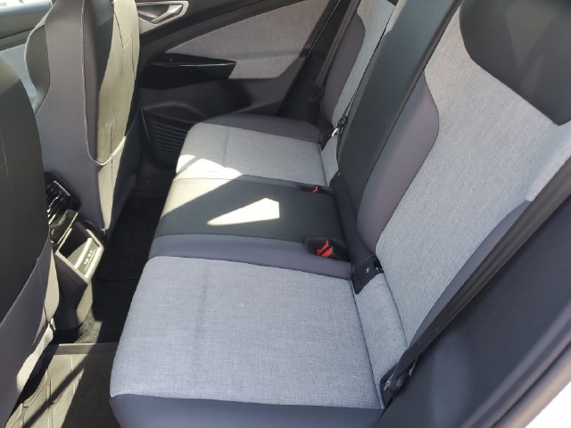 Certified 2023 Volkswagen ID.4 Pro RWD image 12