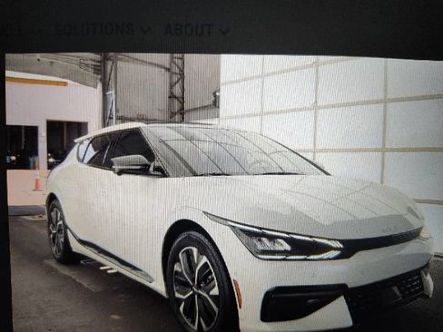 Certified 2023 Kia EV6 GT-Line RWD image 9