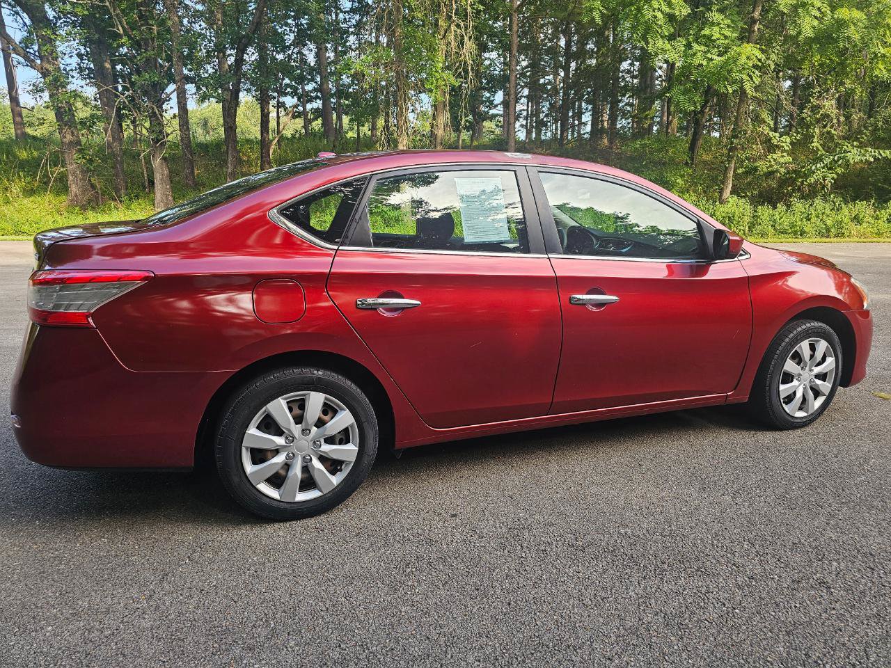 Used 2015 Nissan Sentra SV FWD image 4