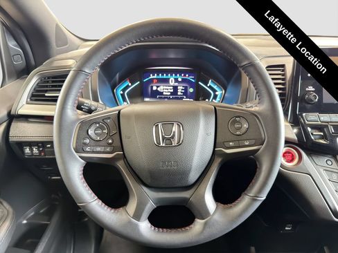Used 2023 Honda Odyssey Sport image 8