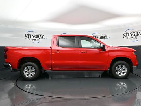 Used 2025 Chevrolet Silverado 1500 LT RWD image 10