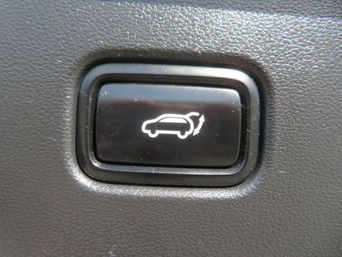 Used 2022 Hyundai Tucson SEL w/ Convenience + Premium Package image 16