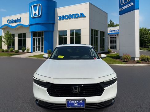 Used 2023 Honda Accord Touring image 10