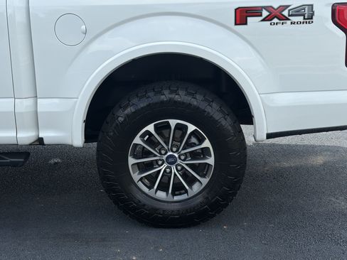 Used 2020 Ford F150 XLT w/ Equipment Group 302A Luxury AWD/4WD image 35
