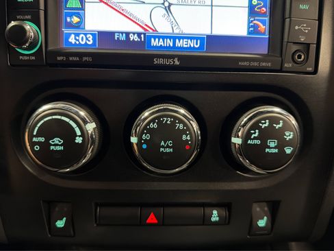 Used 2014 Dodge Challenger R/T RWD image 29