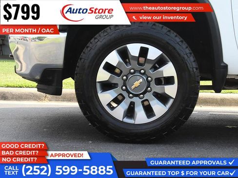 Used 2022 Chevrolet Silverado 2500 LT w/ Convenience Package AWD/4WD image 9