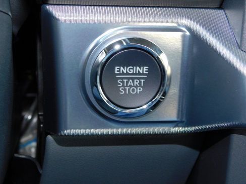 New 2025 Ford F150 Lariat w/ Equipment Group 501A Mid image 34