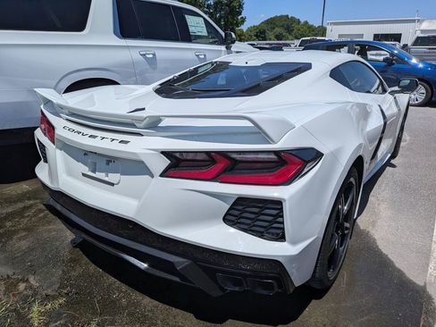 Used 2024 Chevrolet Corvette Stingray Premium Cpe w/ Z51 Performance Package RWD image 8