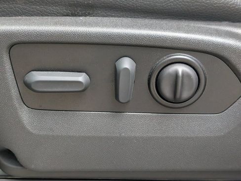 Used 2022 GMC Sierra 1500 Denali w/ Denali Reserve Package image 26