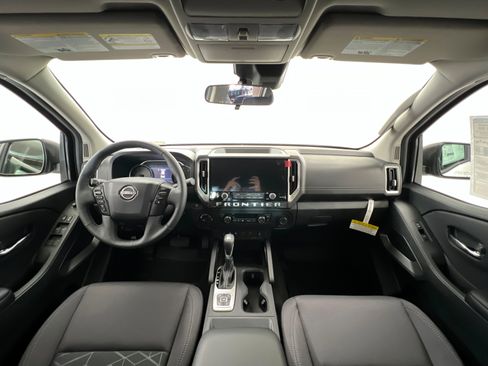 New 2026 Nissan Frontier SV w/ All-Weather Content Package image 9